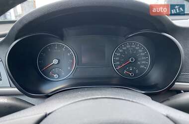 Седан Kia Optima 2017 в 