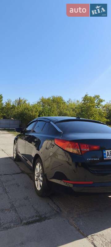 Седан Kia Optima 2012 в Песчанке
