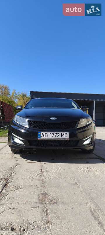 Седан Kia Optima 2012 в Песчанке