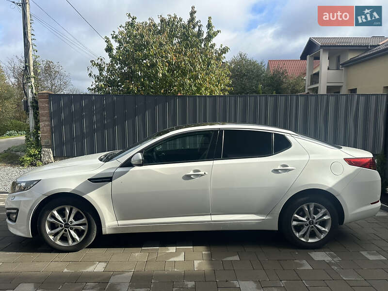 Седан Kia Optima 2012 в Рівному