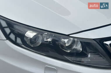 Седан Kia Optima 2012 в 