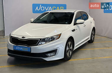 Седан Kia Optima 2013 в Киеве