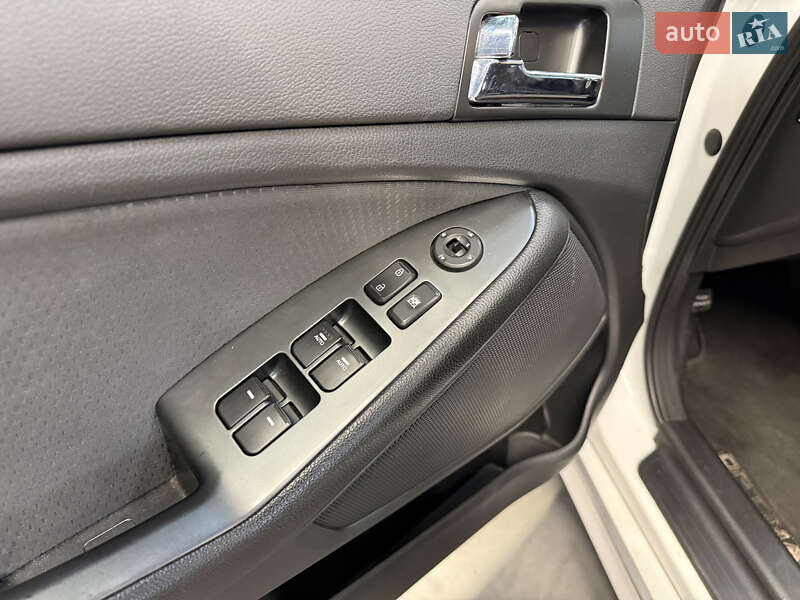 Седан Kia Optima 2013 в Киеве фото 13 Седан Kia Optima 2013 в Киеве