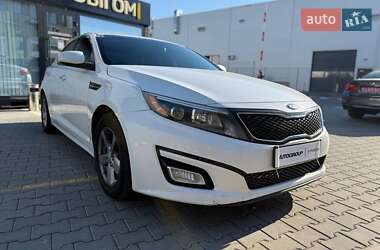 Седан Kia Optima 2015 в 