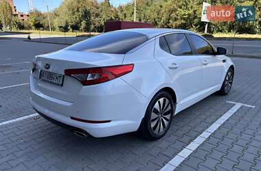 Седан Kia Optima 2012 в 