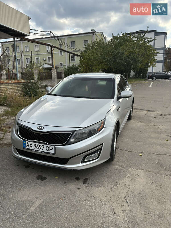 Седан Kia Optima 2014 в Харькове