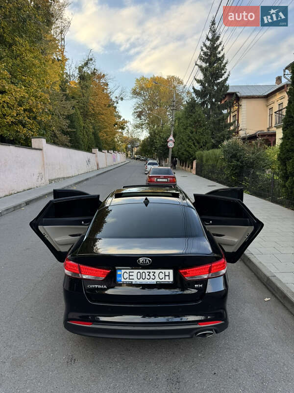 Седан Kia Optima 2017 в Черновцах
