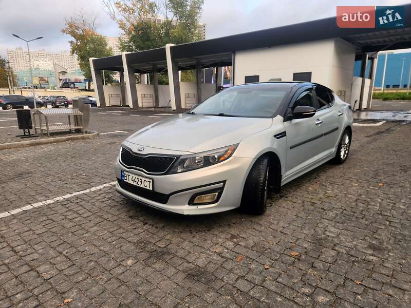 Седан Kia Optima 2014 в Києві