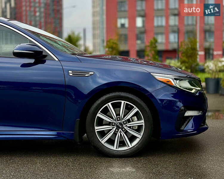 Седан Kia Optima 2018 в Киеве фото 12 Седан Kia Optima 2018 в Киеве