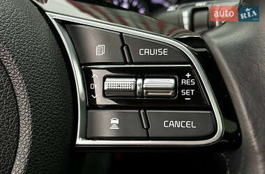 Седан Kia Optima 2018 в  фото 31 Седан Kia Optima 2018 в