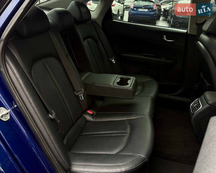 Седан Kia Optima 2018 в Киеве фото 42 Седан Kia Optima 2018 в Киеве