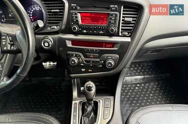 Седан Kia Optima 2012 в 