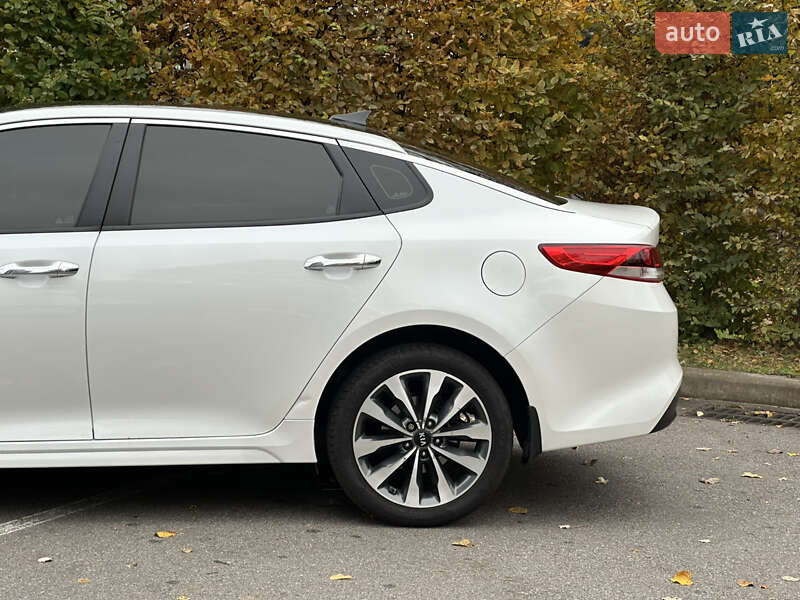 Седан Kia Optima 2016 в Киеве фото 12 Седан Kia Optima 2016 в Киеве