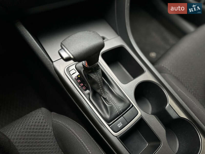 Седан Kia Optima 2016 в Киеве фото 30 Седан Kia Optima 2016 в Киеве