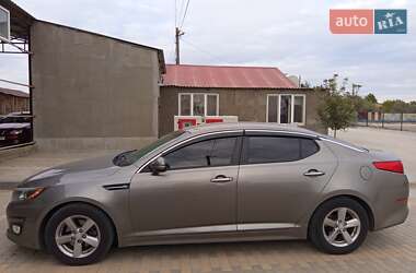 Седан Kia Optima 2014 в Рени