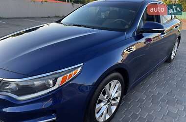 Седан Kia Optima 2016 в 