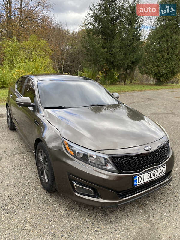 Седан Kia Optima 2013 в Бурштині