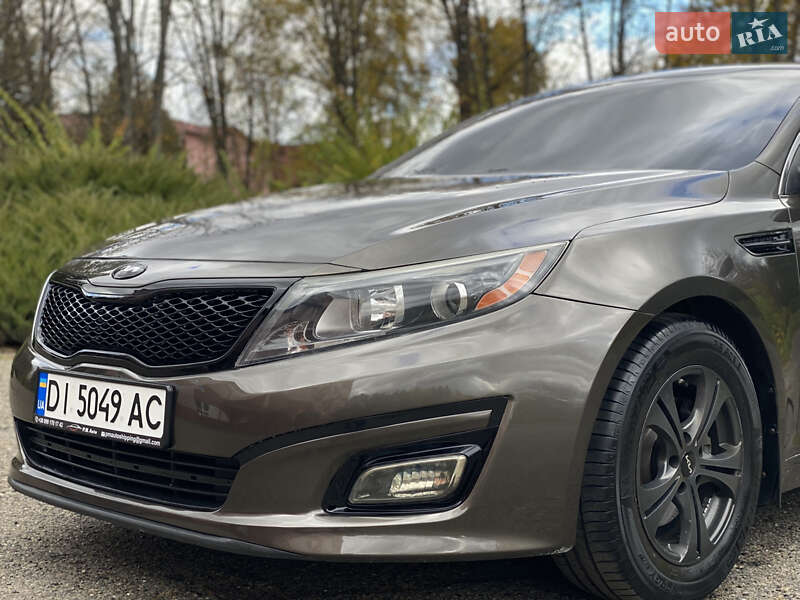 Седан Kia Optima 2013 в Бурштині