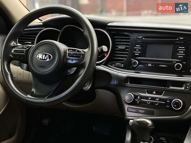 Седан Kia Optima 2013 в Бурштині