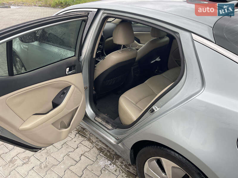 Седан Kia Optima 2015 в Киеве фото 9 Седан Kia Optima 2015 в Киеве