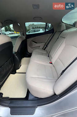 Седан Kia Optima 2015 в  фото 12 Седан Kia Optima 2015 в