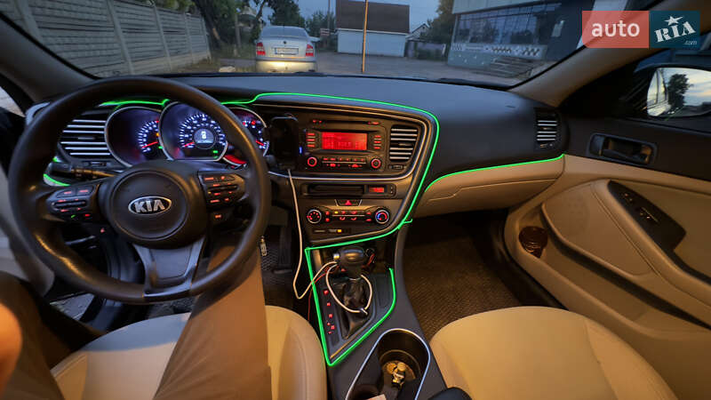 Седан Kia Optima 2014 в Макарове фото 12 Седан Kia Optima 2014 в Макарове