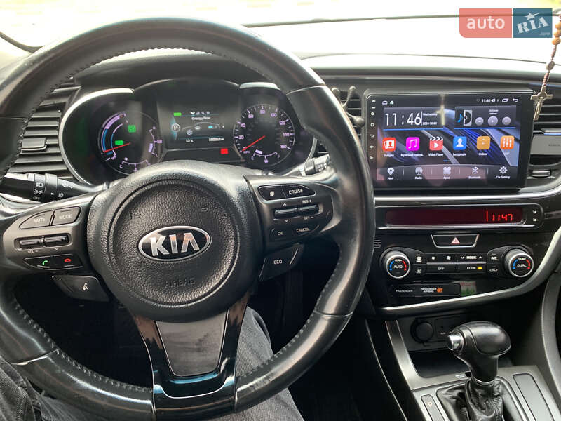 Седан Kia Optima 2014 в Львове
