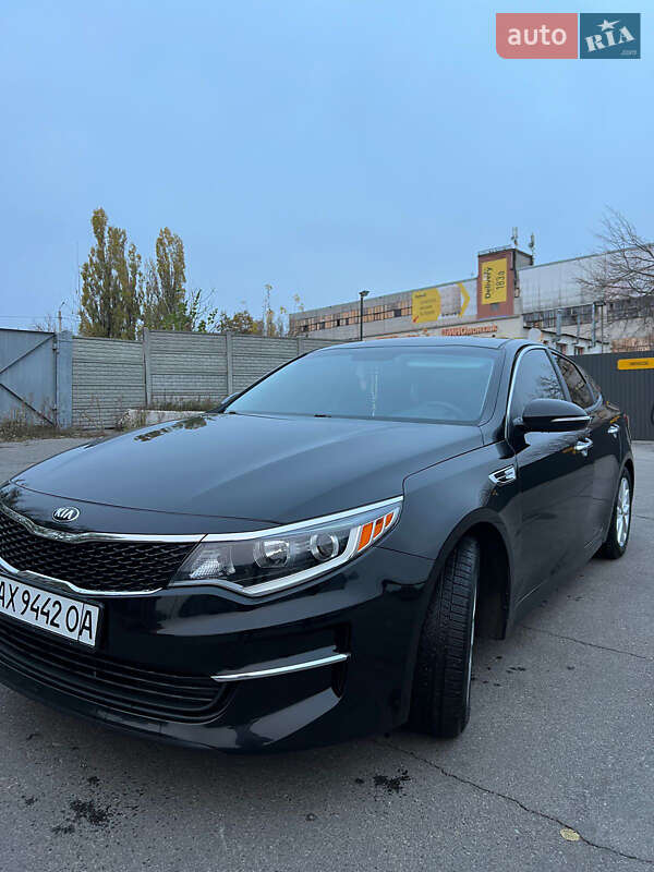 Седан Kia Optima 2018 в Харькове