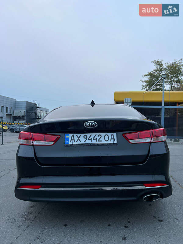 Седан Kia Optima 2018 в Харькове