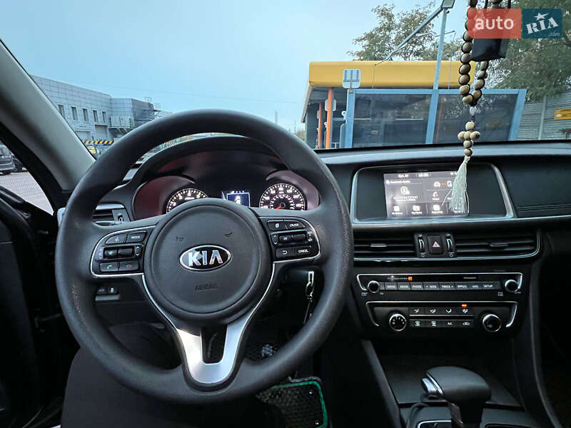 Седан Kia Optima 2018 в Харькове