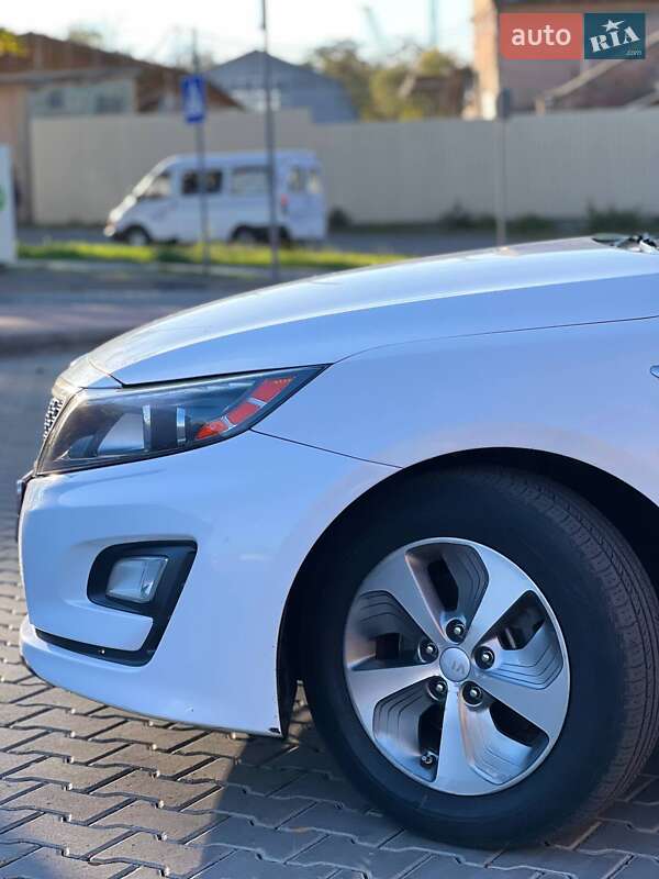Седан Kia Optima 2015 в Одесі