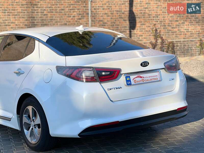 Седан Kia Optima 2015 в Одесі