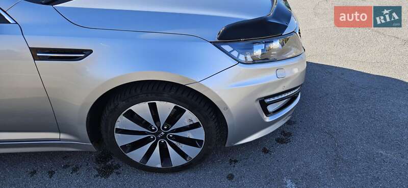Седан Kia Optima 2012 в Запорожье