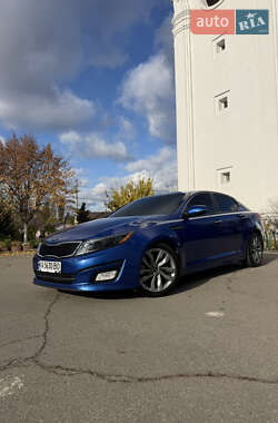 Седан Kia Optima 2014 в Киеве