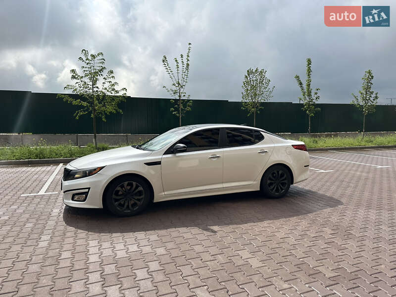 Седан Kia Optima 2013 в Киеве