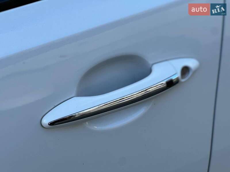 Седан Kia Optima 2012 в Одессе