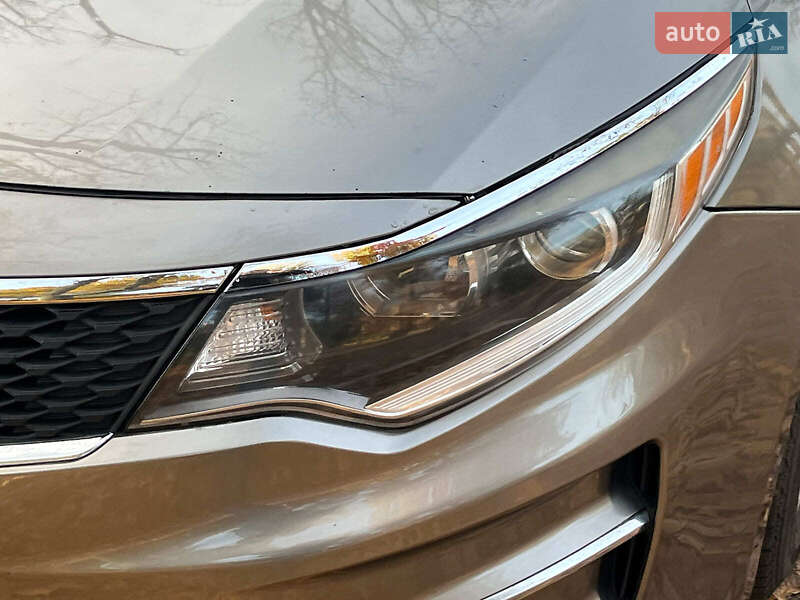 Седан Kia Optima 2017 в Киеве фото 5 Седан Kia Optima 2017 в Киеве