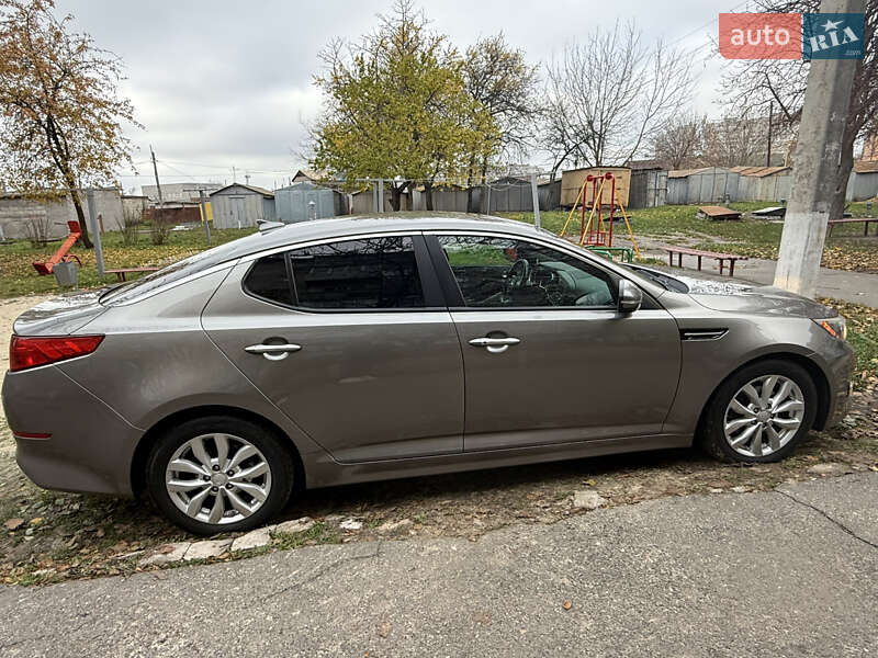Седан Kia Optima 2014 в Харкові