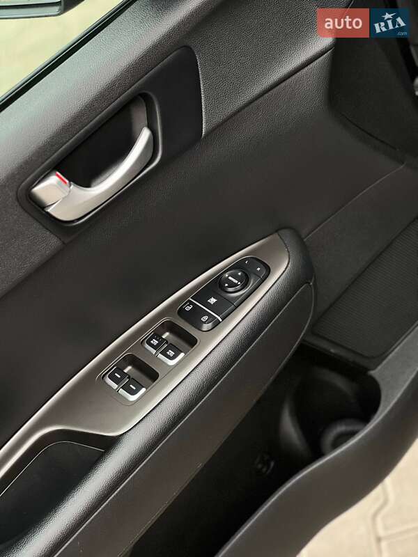 Седан Kia Optima 2018 в Одессе фото 16 Седан Kia Optima 2018 в Одессе