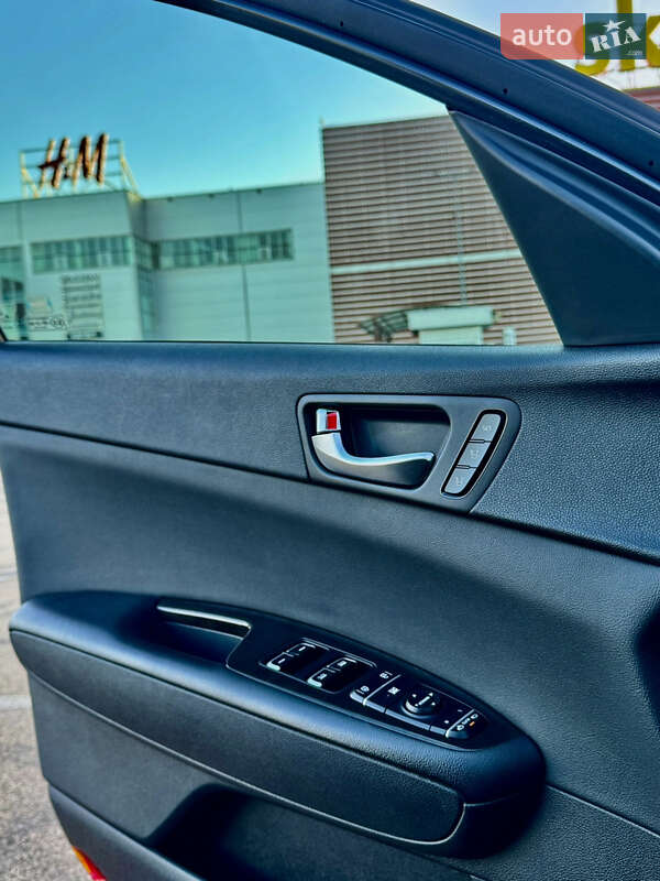 Седан Kia Optima 2016 в Киеве фото 7 Седан Kia Optima 2016 в Киеве