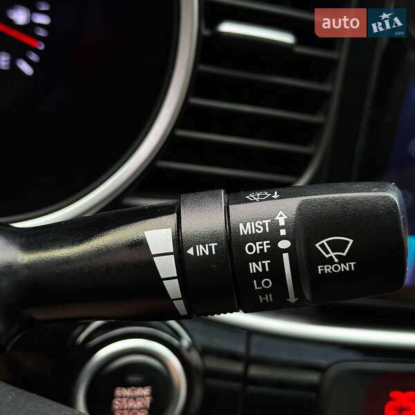 Седан Kia Optima 2015 в Дніпрі