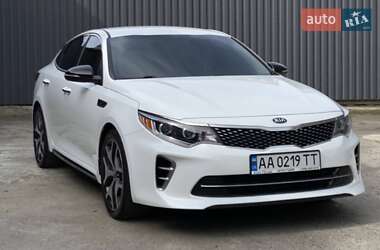 Седан Kia Optima 2016 в Киеве