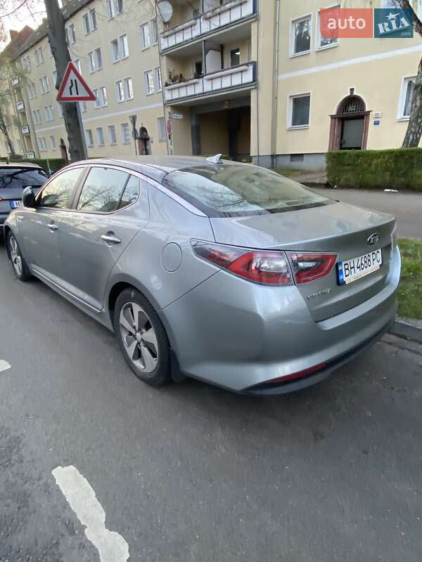 Седан Kia Optima 2014 в Одессе