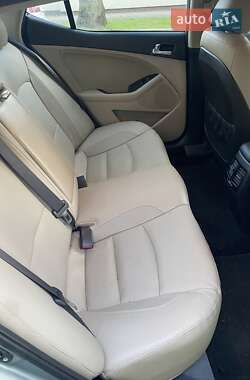 Седан Kia Optima 2014 в Одессе