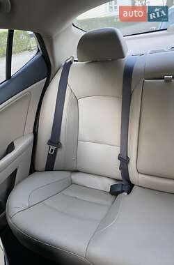 Седан Kia Optima 2014 в Одессе