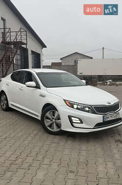 Седан Kia Optima 2014 в Сумах