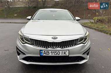 Седан Kia Optima 2018 в Виннице
