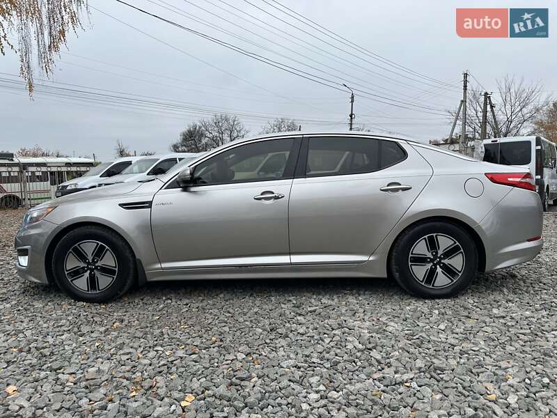 Седан Kia Optima 2013 в Смілі