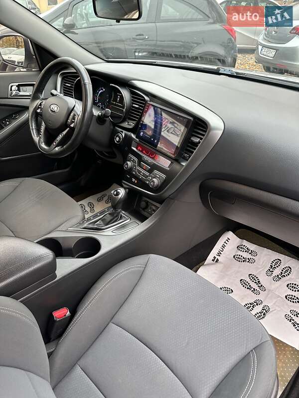 Седан Kia Optima 2013 в Смілі