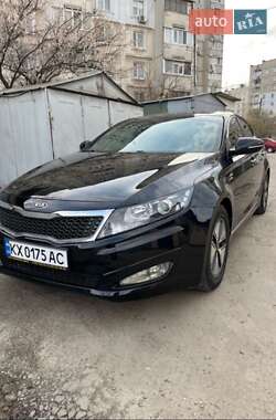 Седан Kia Optima 2012 в Харкові